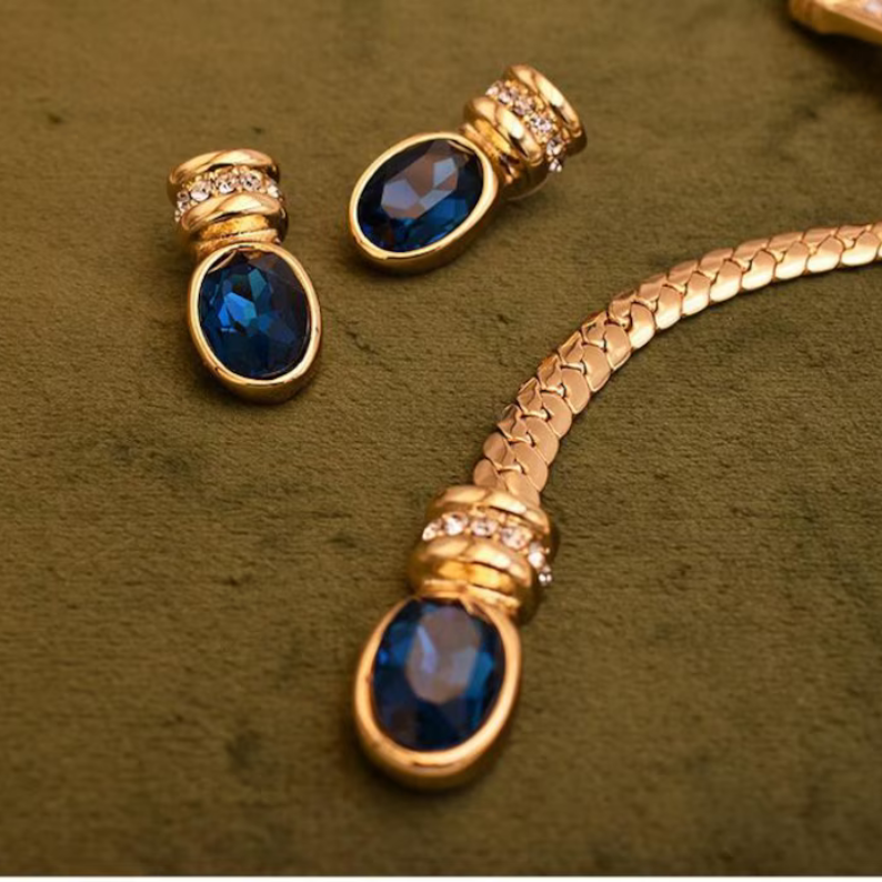 Vintage Gold Snake Chain Lariat Necklace
