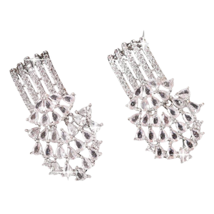 Light Luxury Flower Leaf Earrings – Elegant Botanical Statement Earrings for Women