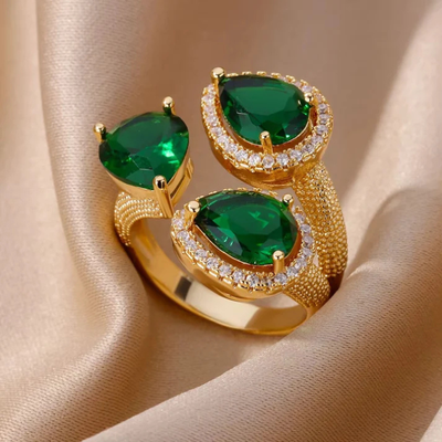 Zircon Classic – Timeless Zircon Solitaire Ring